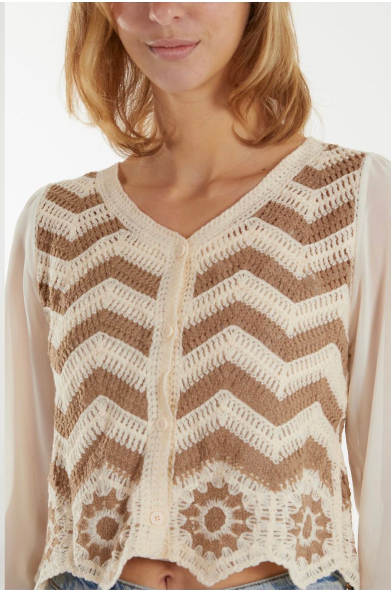 Boho Buttoned Crop Top Shirt in Cream & Black