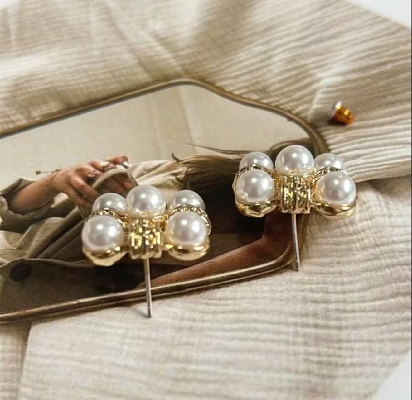 Dress Jewellery Square Earings with gold & Pearl