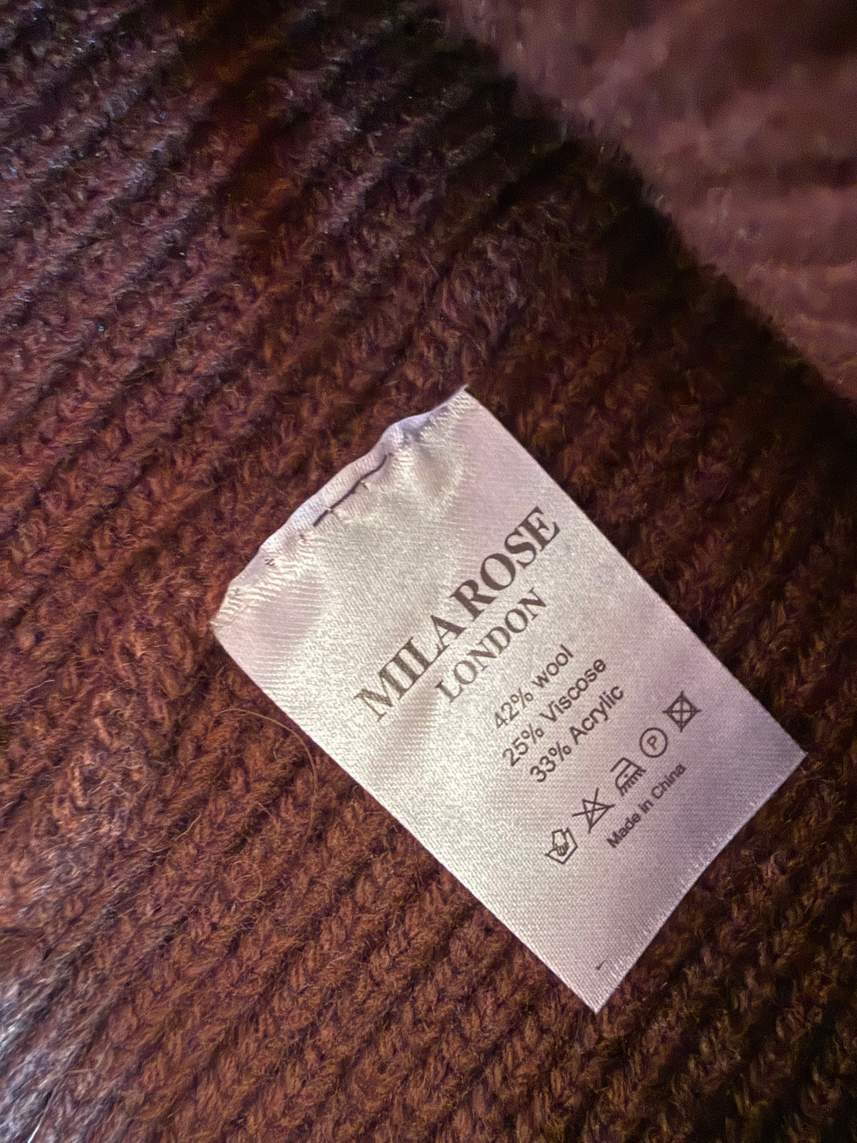 Mila Rose London Ribbed Wool-Blend Beanie – Chocolate Brown