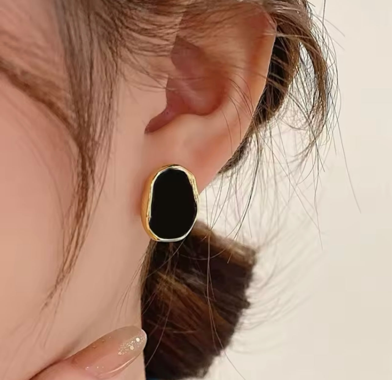 Black & Gold Geometric Bean Stud Earrings