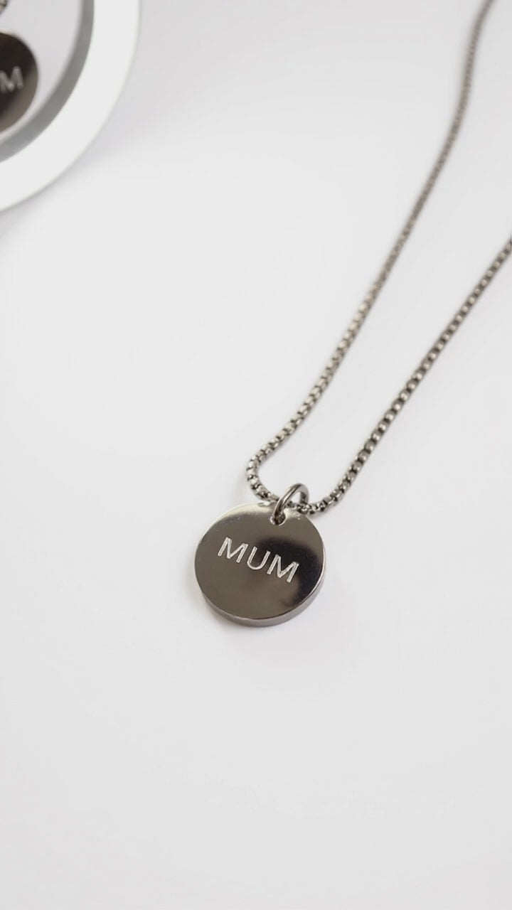 Links of Love Mum Necklace